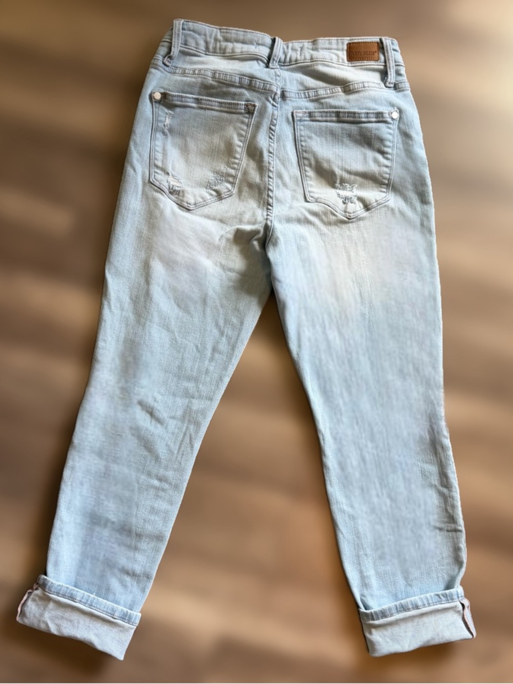 Judy Blue Boyfriend Fit Distressed Light Wash Jeans Size 5/27 - Picture 4 of 8